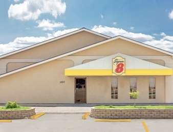 Super 8 By Wyndham Norfolk Exterior foto